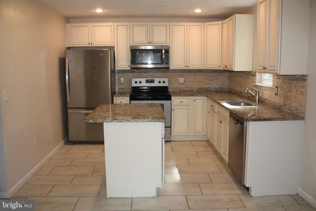 60 PROVIDENCE AVE, Doylestown, PA 18901