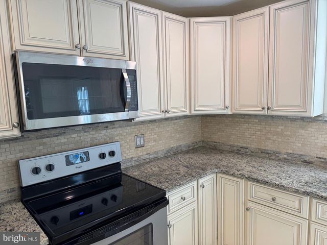 60 PROVIDENCE AVE, Doylestown, PA 18901