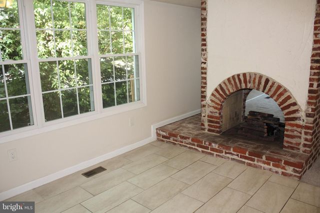 60 PROVIDENCE AVE, Doylestown, PA 18901