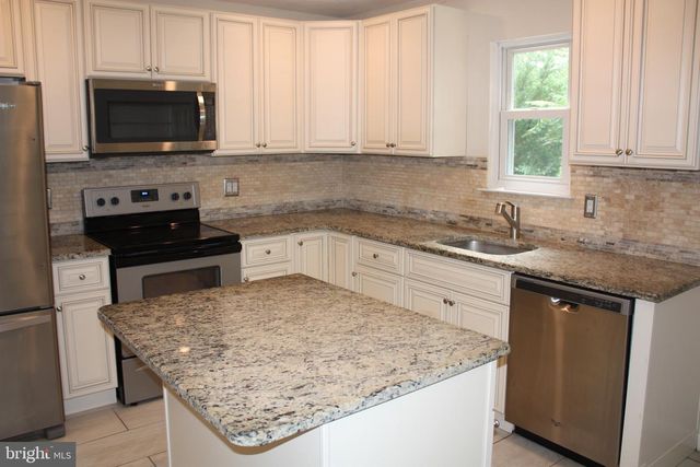 60 PROVIDENCE AVE, Doylestown, PA 18901