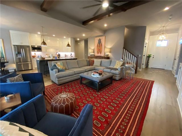 300 Waterfall Lane, Elm Springs, AR 72762