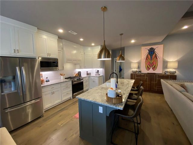 300 Waterfall Lane, Elm Springs, AR 72762