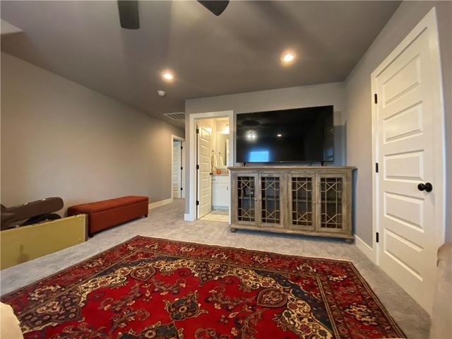 300 Waterfall Lane, Elm Springs, AR 72762