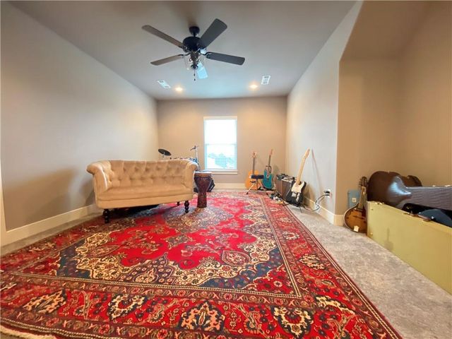 300 Waterfall Lane, Elm Springs, AR 72762