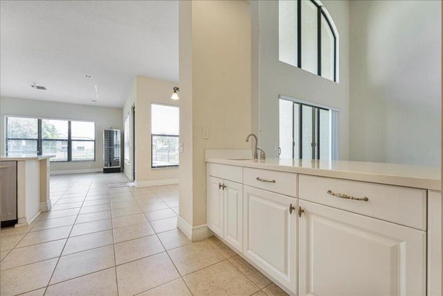 16794 Bridge Crossing Circle, Delray Beach, FL 33446