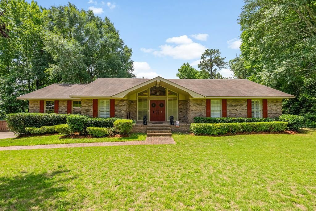 1311 Melanie Lane, Phenix City, AL 36867