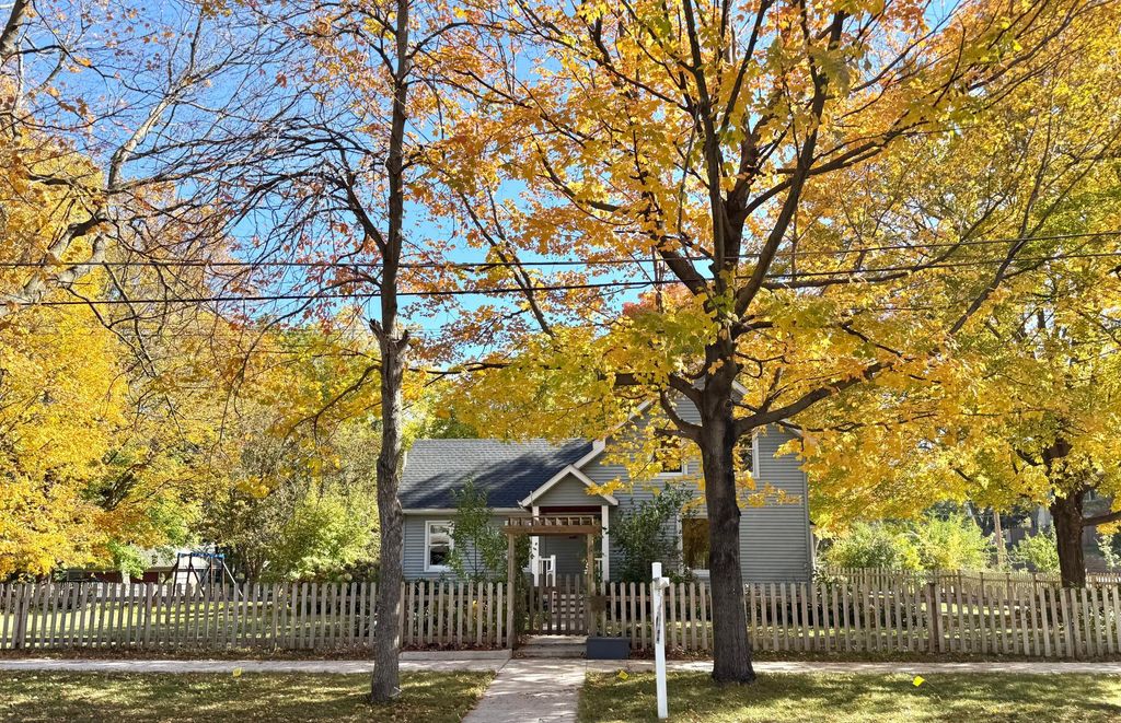 717 Winona Street, Northfield, MN 55057 — photo 3
