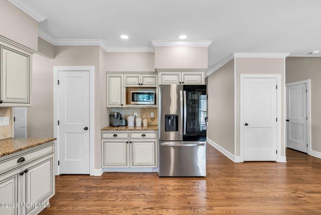 108 Lilac Drive, Toms River, NJ 08753