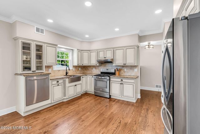 108 Lilac Drive, Toms River, NJ 08753