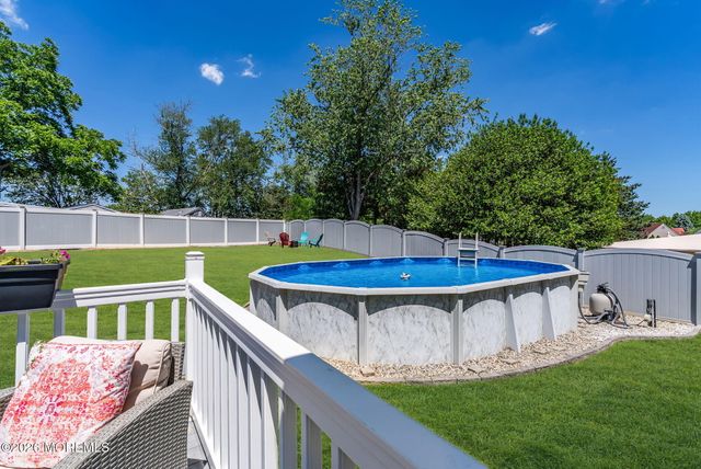 108 Lilac Drive, Toms River, NJ 08753