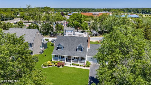 108 Lilac Drive, Toms River, NJ 08753