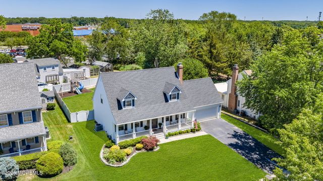 108 Lilac Drive, Toms River, NJ 08753