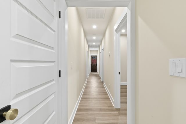 918 Petway Ave, Nashville, TN 37206