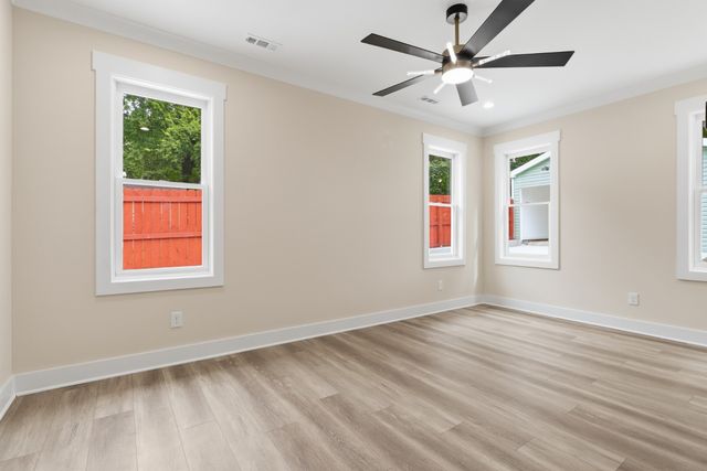 918 Petway Ave, Nashville, TN 37206