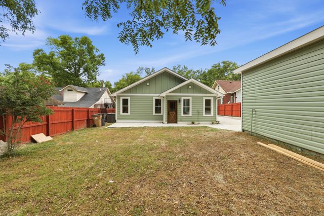 918 Petway Ave, Nashville, TN 37206