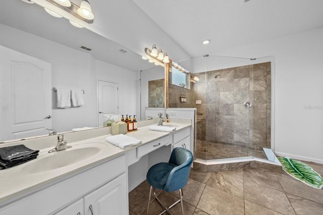 4164 OAKTREE DRIVE, Davenport, FL 33837