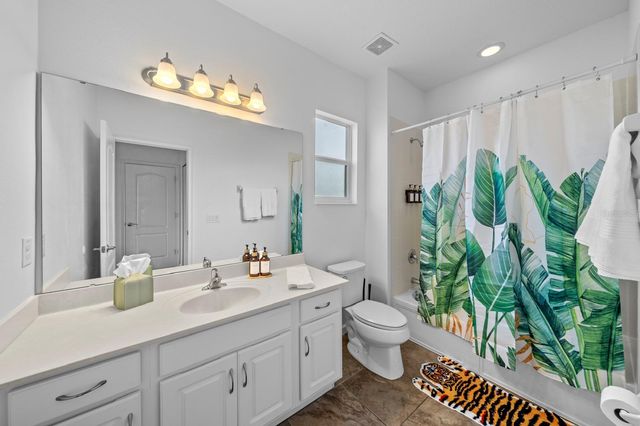 4164 OAKTREE DRIVE, Davenport, FL 33837