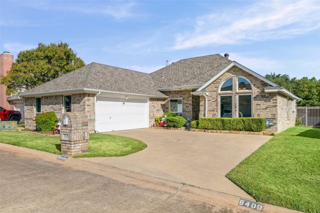 8409 Golf Club Circle, Fort Worth, TX 76179