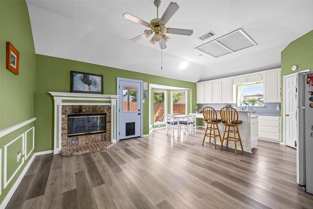 8409 Golf Club Circle, Fort Worth, TX 76179