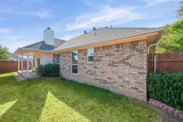 8409 Golf Club Circle, Fort Worth, TX 76179