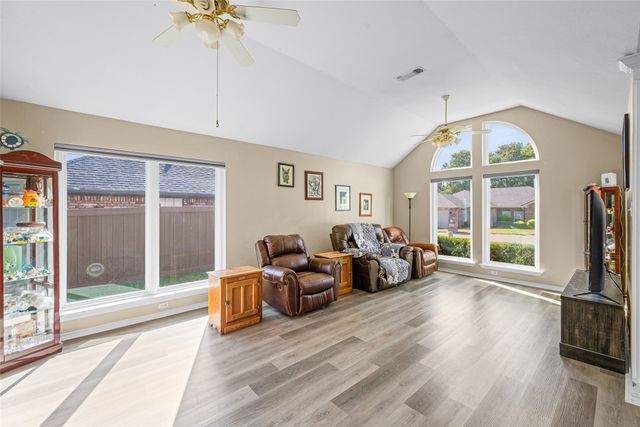 8409 Golf Club Circle, Fort Worth, TX 76179