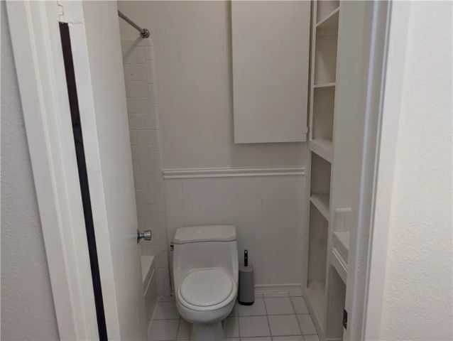 25447 Pine Creek, Wilmington, CA 90744
