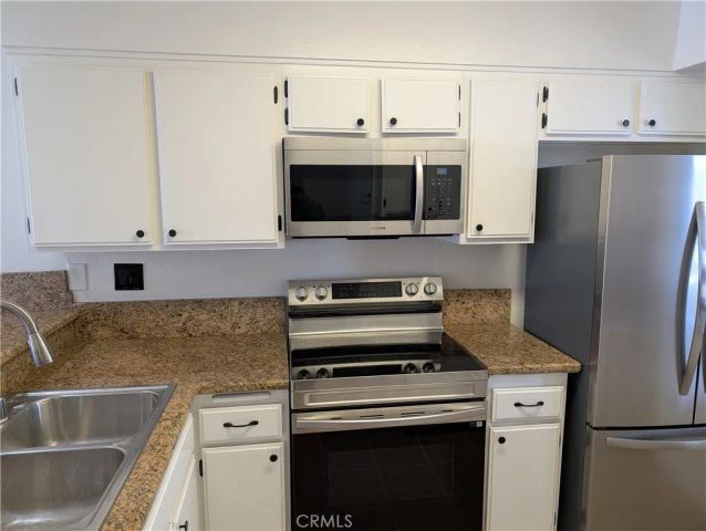 25447 Pine Creek, Wilmington, CA 90744
