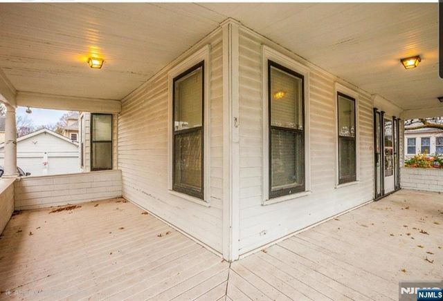 736 Lake, Newark, NJ 07104