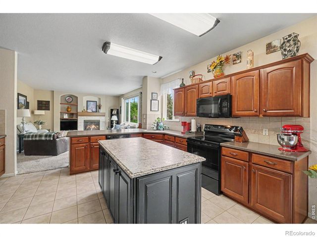 1926 Rannoch Drive, Longmont, CO 80504
