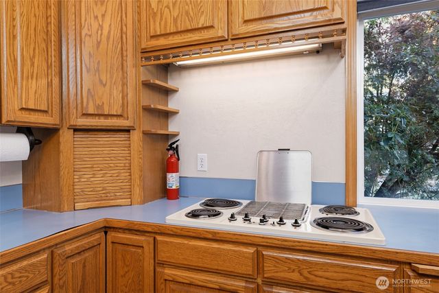 220 SE Sells Drive, Shelton, WA 98584