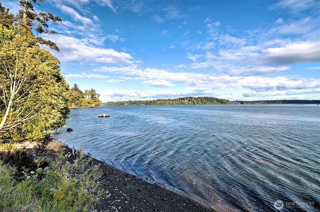 220 SE Sells Drive, Shelton, WA 98584