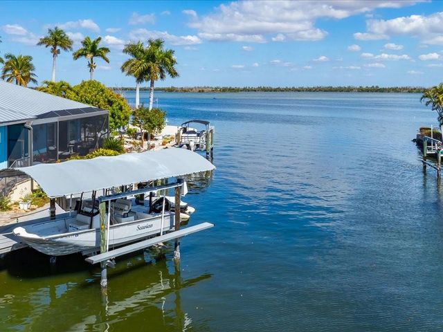 2743 JANET STREET, Matlacha, FL 33993