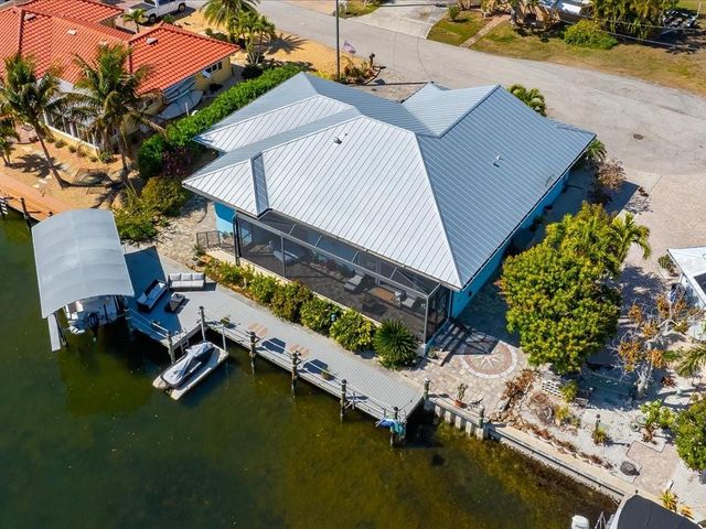 2743 JANET STREET, Matlacha, FL 33993