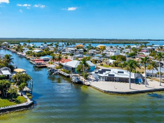 2743 JANET STREET, Matlacha, FL 33993