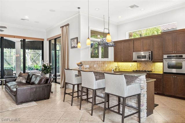 16838 CABREO DR, Naples, FL 34110