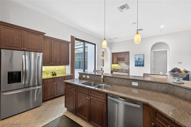 16838 CABREO DR, Naples, FL 34110