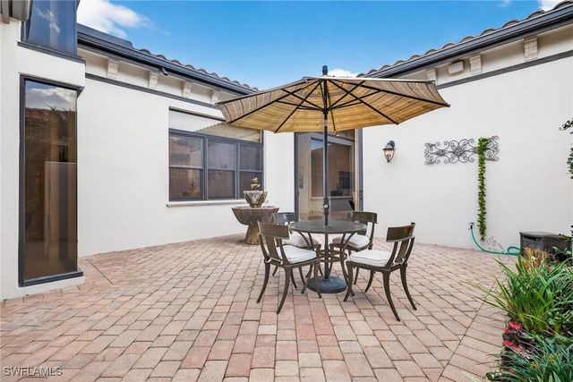 16838 CABREO DR, Naples, FL 34110