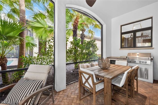 16838 CABREO DR, Naples, FL 34110