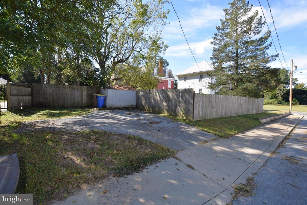 419 N WALNUT ST, Milford, DE 19963