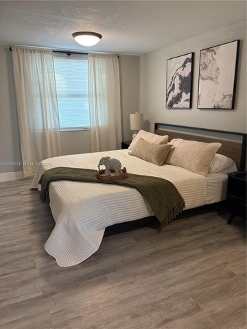 2616 NE 12th Ter, Pompano Beach, FL 33064