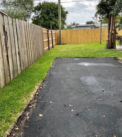 2616 NE 12th Ter, Pompano Beach, FL 33064