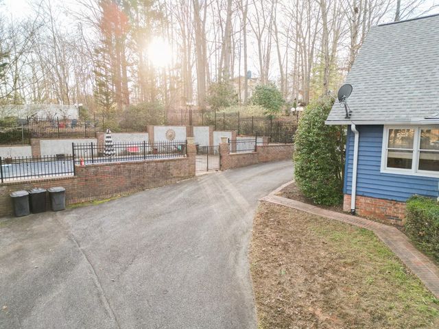 91 Tanglewood Circle, Blairsville, GA 30512