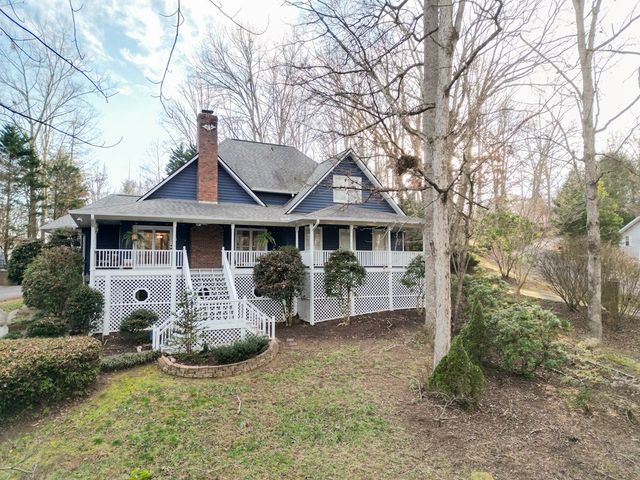 91 Tanglewood Circle, Blairsville, GA 30512