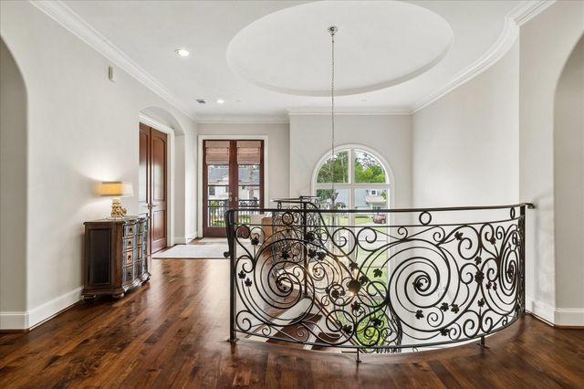 310 Tynebridge Lane, Houston, TX 77024