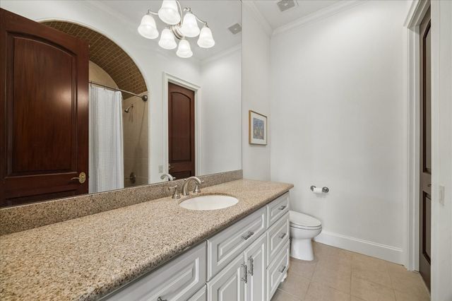 310 Tynebridge Lane, Houston, TX 77024