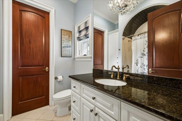 310 Tynebridge Lane, Houston, TX 77024