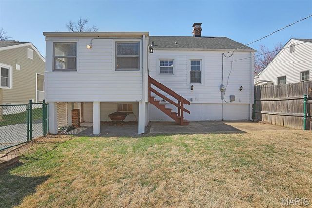 2712 Manderly Drive, Brentwood, MO 63144