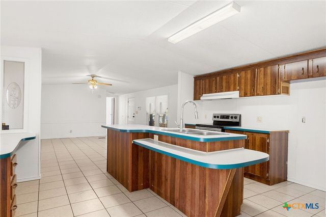 222 Buckhorn Drive, Canyon Lake, TX 78133