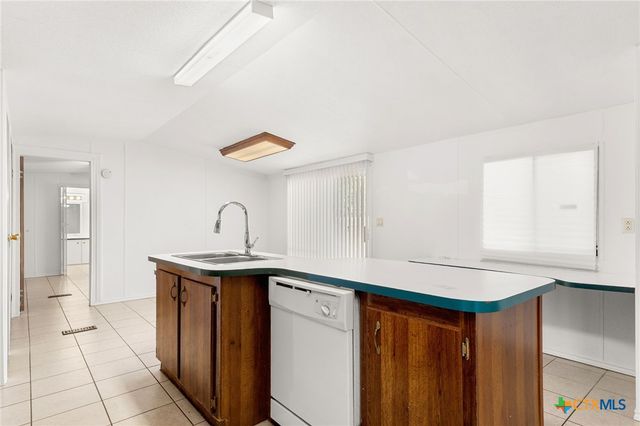 222 Buckhorn Drive, Canyon Lake, TX 78133