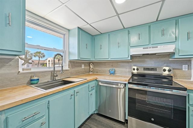 2727 75TH STREET W 9A12, Bradenton, FL 34209